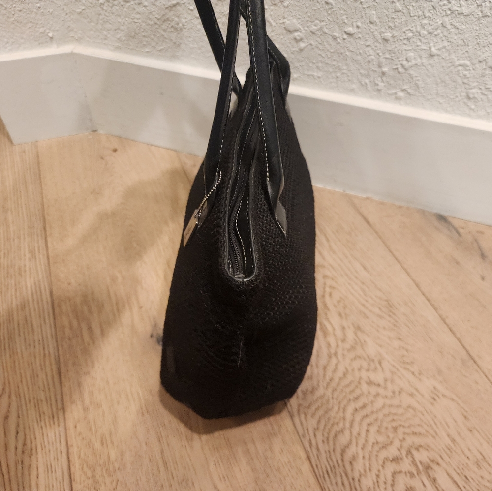 Sak Elliott Lucca Tote - Picture 5 of 11